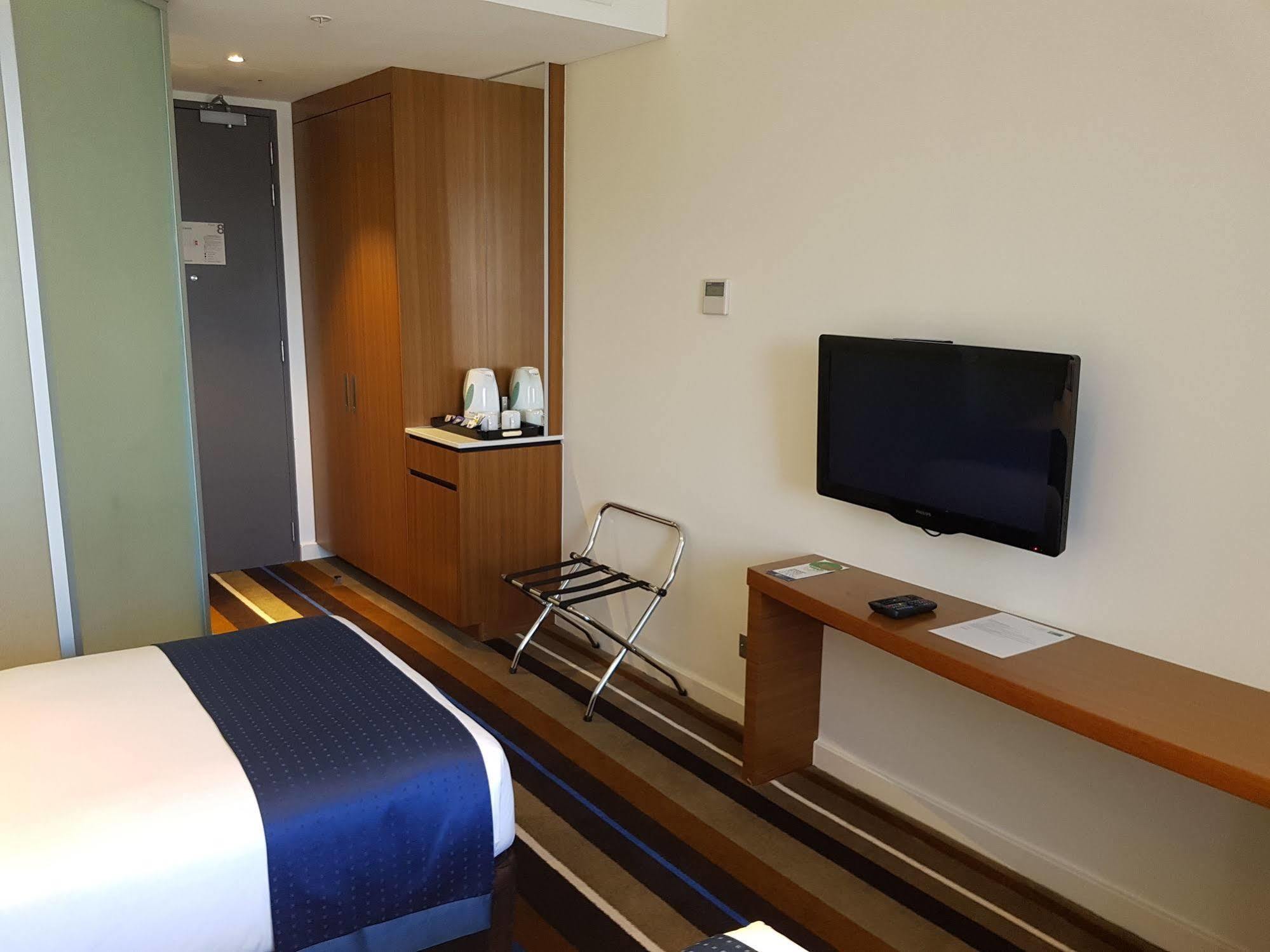 Holiday Inn Express Port Moresby By Ihg Bagian luar foto
